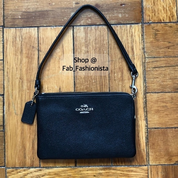 Coach leather Wallet wristlet - Picture 1 of 8